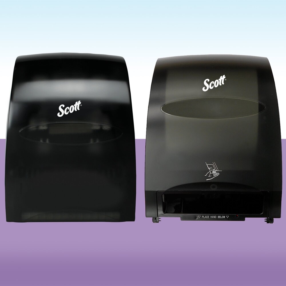 Essuie-mains en rouleau grande capacité Scott® Essential (02001), avec design rehaussé et technologie Absorbency Pockets™ pour les distributrices avec mandrin violet, blancs, non perforés (950 pi/rouleau, 6 rouleaux/caisse, 5 700 pi/caisse) - 02001
